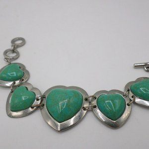 Bracelet Hearts Green Cabachons ToggleClasp Silver Tone